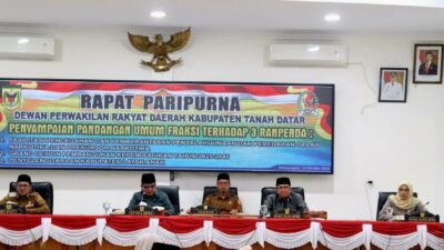 8 Fraksi DPRD Tanah Datar Sampaikan Pandangan Terhadap 3 Ranperda