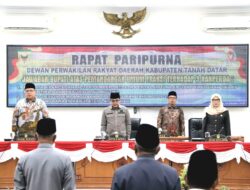 DPRD Tanah Datar Gelar Paripurna Pemandangan Umum Fraksi Terhadap 3 Ranperda