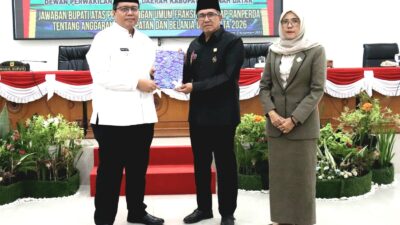 DPRD Tanah Datar Gelar Paripurna Jawaban atas Pemandangan Umum Fraksi Terhadap Ranperda APBD 2026.