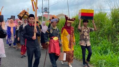 Muhamad Syukur Resmi Sandang Gelar Dt. Godang Rajo pada Prosesi Batagak Panghulu di Nagari Gurun
